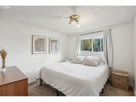 12 SW 10th Street Battle Ground WA 98604
