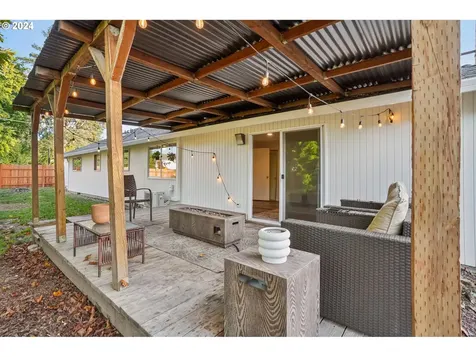 12 SW 10th Street Battle Ground WA 98604