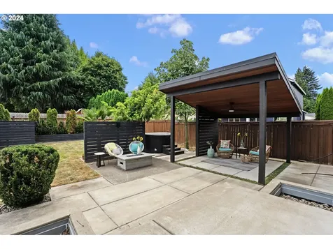 7516 N Johnswood Drive Portland OR 97203