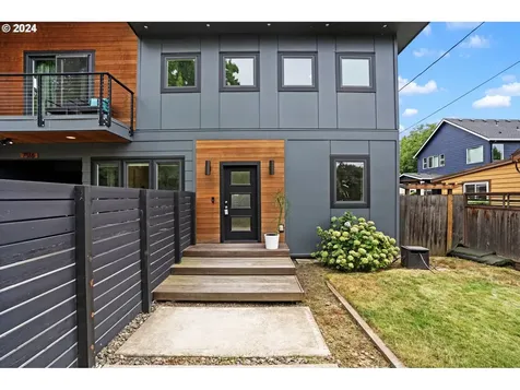 7516 N Johnswood Drive Portland OR 97203