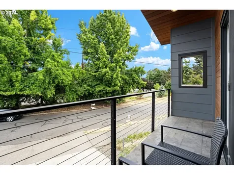 7516 N Johnswood Drive Portland OR 97203