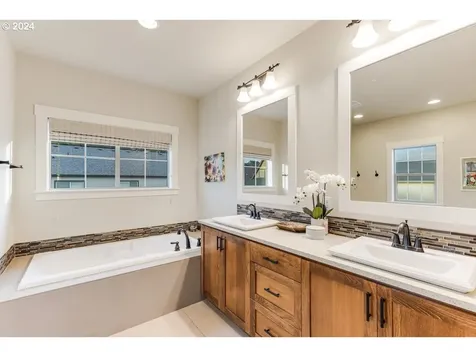 11852 SW Dublin Street Wilsonville OR 97070