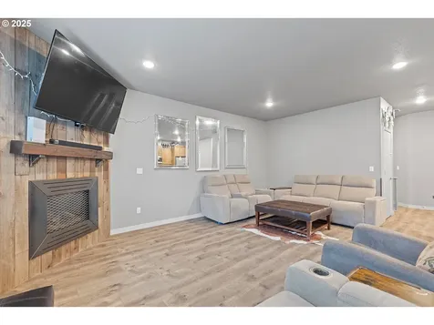 12320 NE 115th Street Vancouver WA 98682
