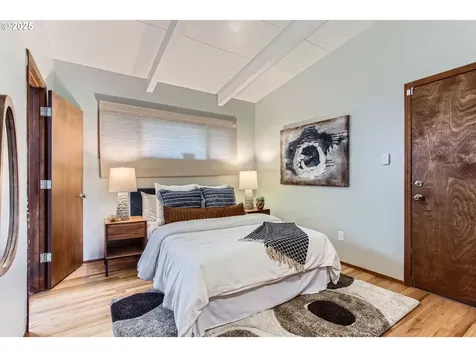 24109 NE Holladay Street Wood Village OR 97060