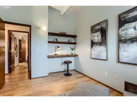 24109 NE Holladay Street Wood Village OR 97060