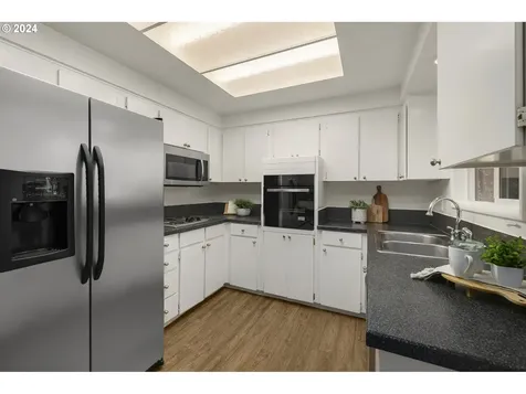 18290 Sw Broad Oak Court Beaverton OR 97007