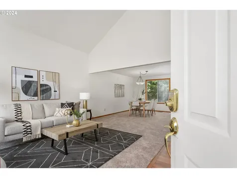 2492 Sw 214th Place Beaverton OR 97003