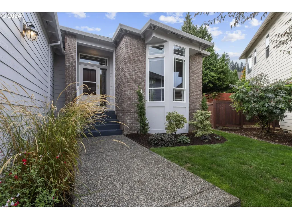 11084 Se Valley Way Happy Valley OR 97086
