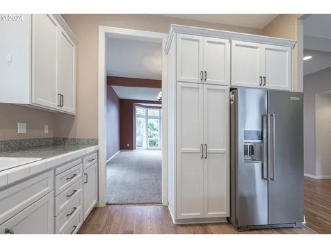 11084 Se Valley Way Happy Valley OR 97086