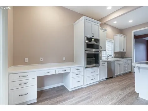 11084 Se Valley Way Happy Valley OR 97086