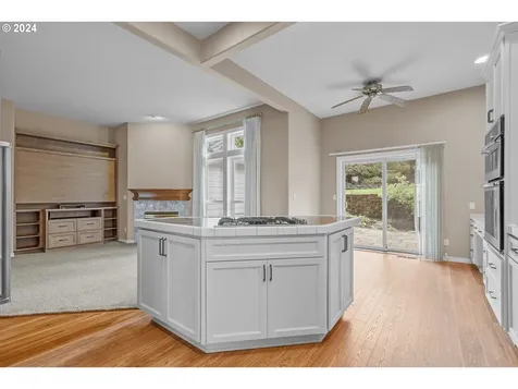 11084 Se Valley Way Happy Valley OR 97086