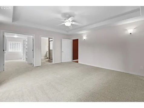 11084 Se Valley Way Happy Valley OR 97086