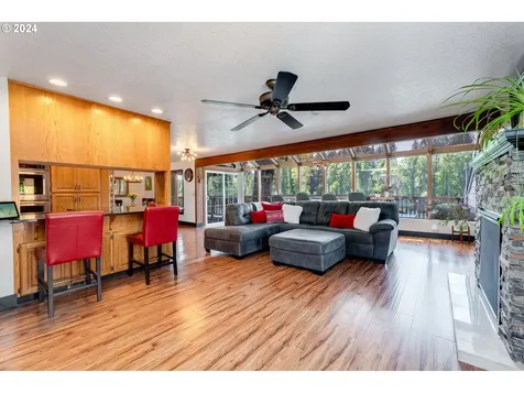 24495 Butteville Road Ne Aurora OR 97002