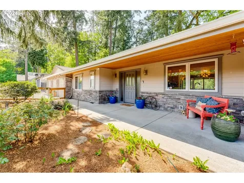 24495 Butteville Road Ne Aurora OR 97002