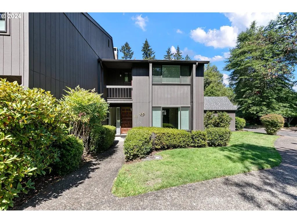 185 Westbrook Way Eugene OR 97405