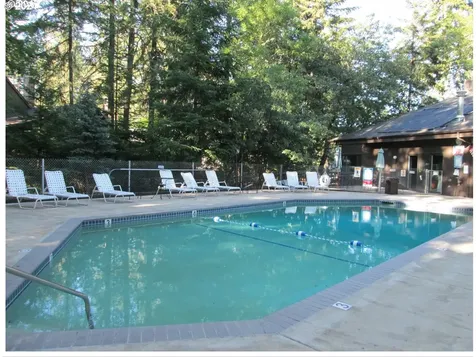 185 Westbrook Way Eugene OR 97405