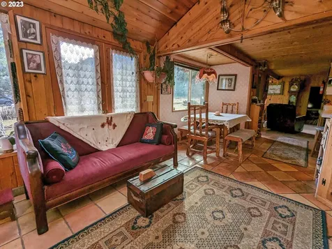 72769 E Snowden Road Rhododendron OR 97049