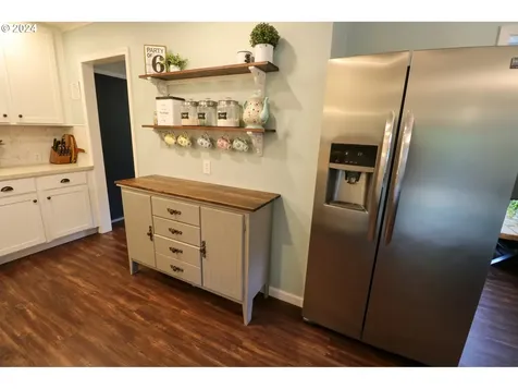 930 Oconnell Street North Bend OR 97459