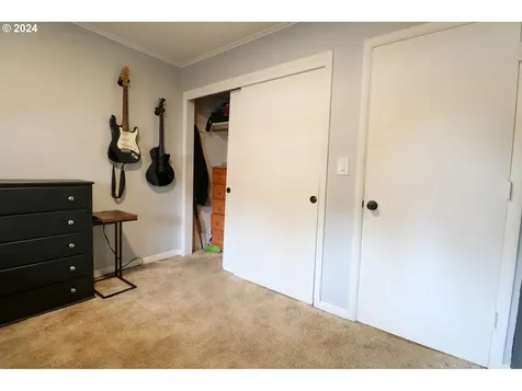 930 Oconnell Street North Bend OR 97459