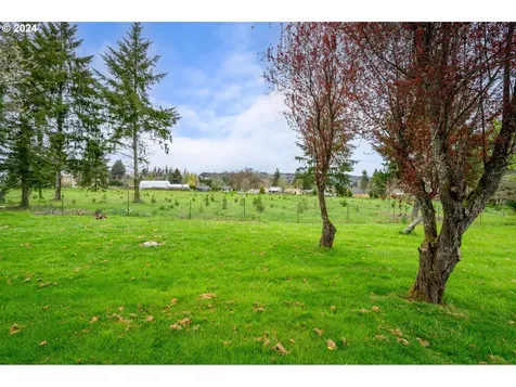 520 Sw Hill Drive Willamina OR 97396
