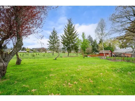 520 Sw Hill Drive Willamina OR 97396