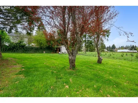520 Sw Hill Drive Willamina OR 97396