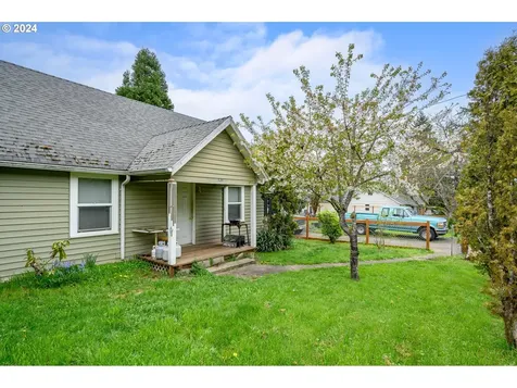 520 Sw Hill Drive Willamina OR 97396