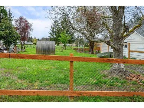 520 Sw Hill Drive Willamina OR 97396