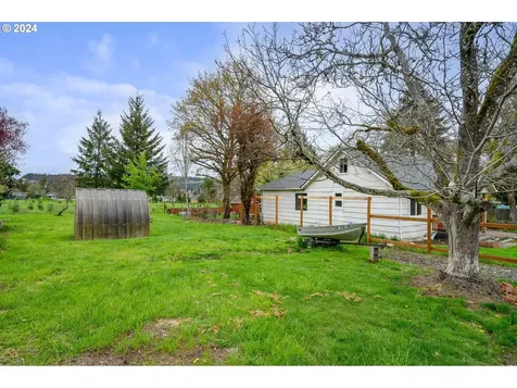 520 Sw Hill Drive Willamina OR 97396