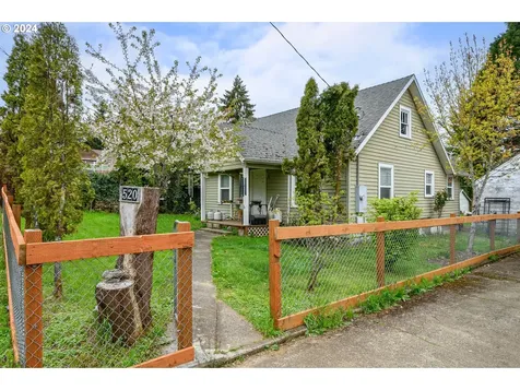 520 Sw Hill Drive Willamina OR 97396