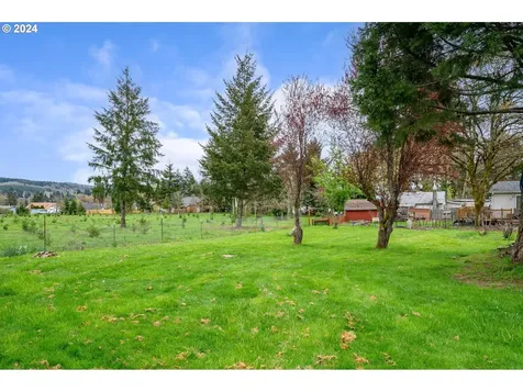 520 Sw Hill Drive Willamina OR 97396