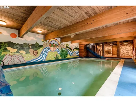 2808 Capital Drive Eugene OR 97403