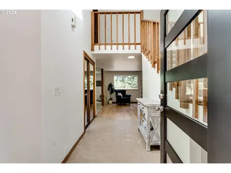 2808 Capital Drive Eugene OR 97403