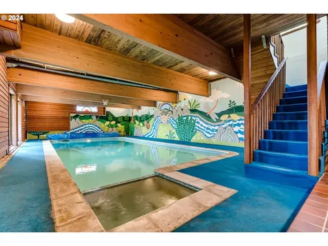 2808 Capital Drive Eugene OR 97403