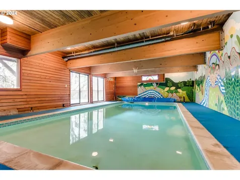 2808 Capital Drive Eugene OR 97403
