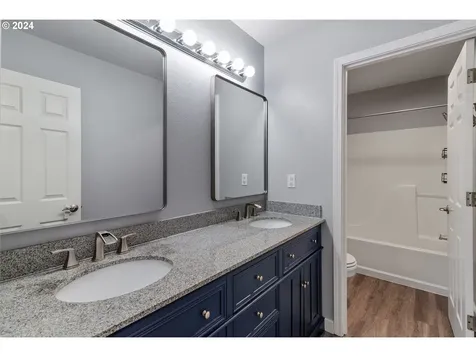 16716 Ne 30th Court Ridgefield WA 98642