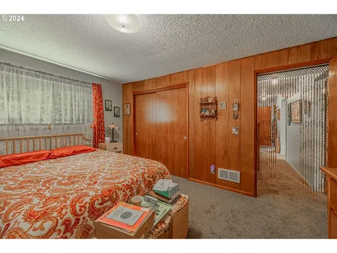 886 S Hill Drive Reedsport OR 97467