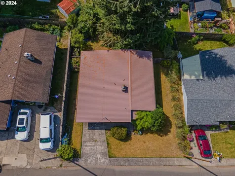 886 S Hill Drive Reedsport OR 97467