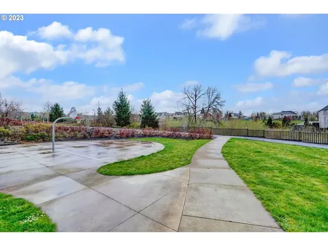 15135 Nw Rossetta Street Portland OR 97229