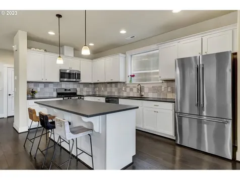 15135 Nw Rossetta Street Portland OR 97229