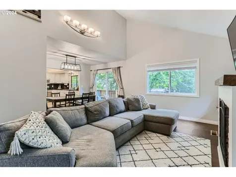 8012 Sw 184th Avenue Beaverton OR 97007