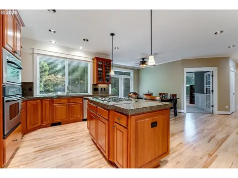 3699 Landis Street West Linn OR 97068