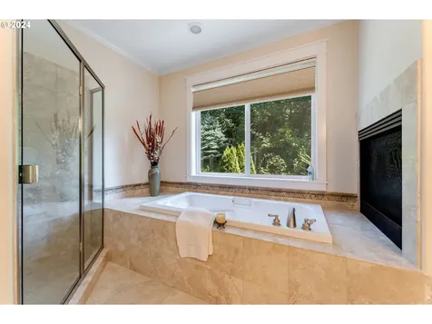 3699 Landis Street West Linn OR 97068