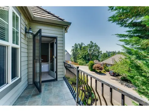 3699 Landis Street West Linn OR 97068