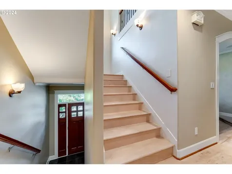 3699 Landis Street West Linn OR 97068