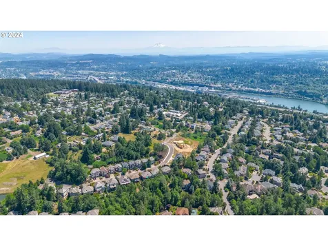3699 Landis Street West Linn OR 97068