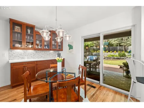 5635 Sw Windsor Court Portland OR 97221