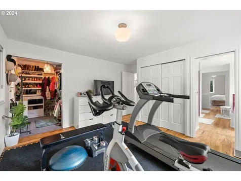 5635 Sw Windsor Court Portland OR 97221