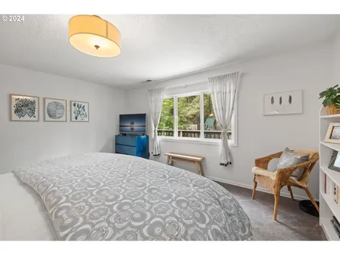 5635 Sw Windsor Court Portland OR 97221