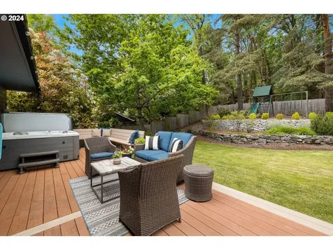 5635 Sw Windsor Court Portland OR 97221
